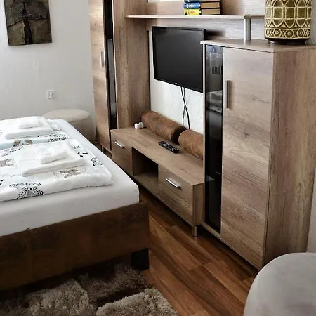 Unicum Vendeghaz Гостевой дом