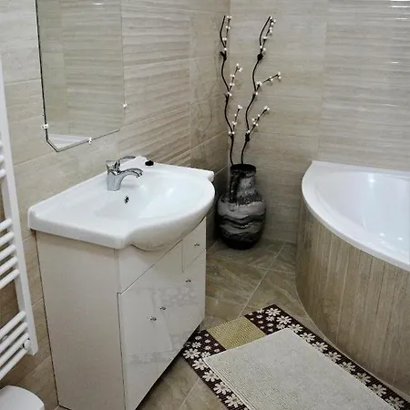 Unicum Vendeghaz 3* Абадсалок