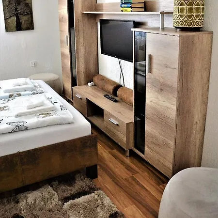 Unicum Vendeghaz 3* Абадсалок