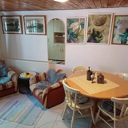 Unicum Vendeghaz Guest house Abadszalok