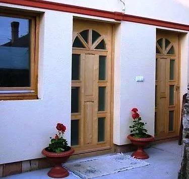 Гостевой дом Unicum Vendeghaz Абадсалок