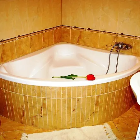 Unicum Vendeghaz Абадсалок